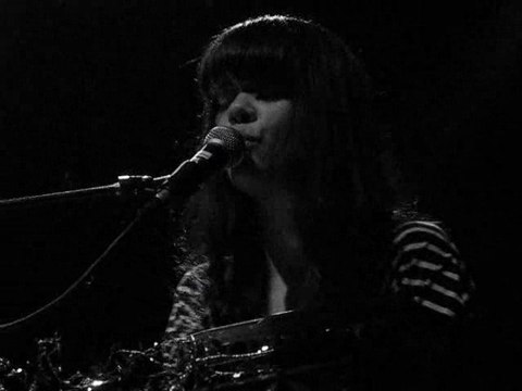 Bat For Lashes @ Bataclan | 27.05.2009 - Travelling Woman