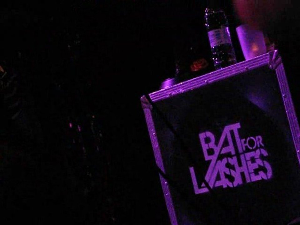 Bat For Lashes @ Bataclan | 27.05.2009 - Siren song