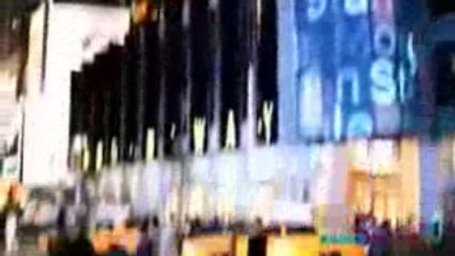 Soulja Boy - I Got Mojo [Times Square NYC]