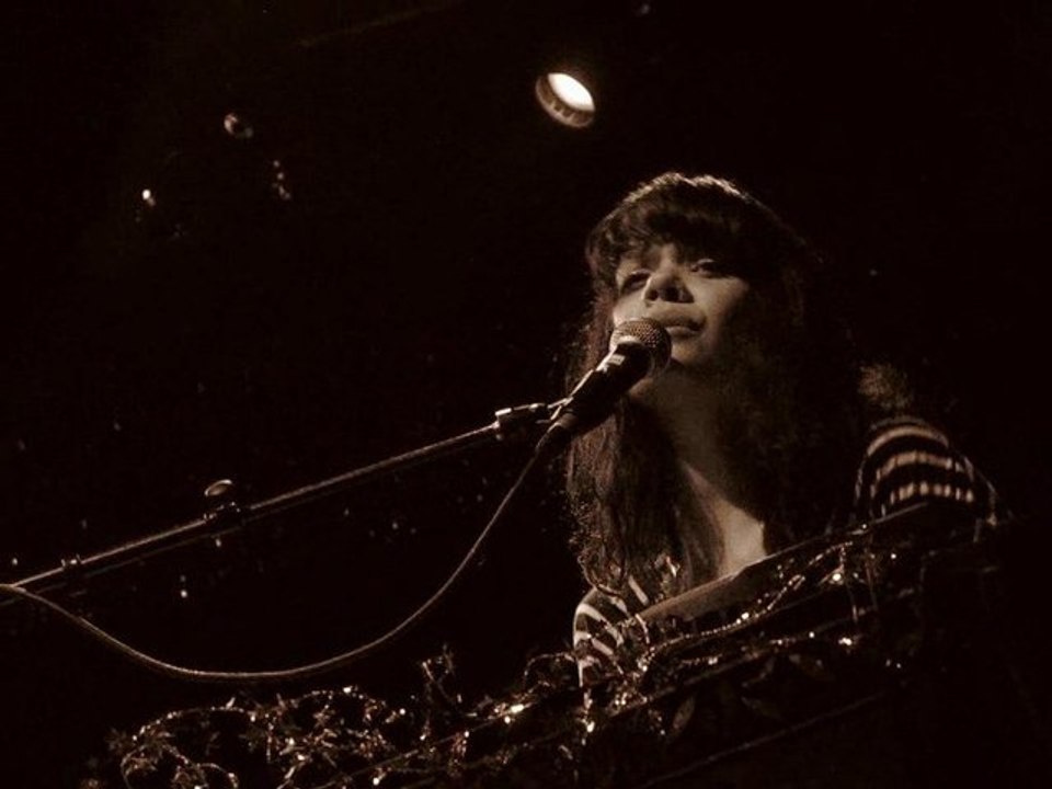 Bat For Lashes @ Bataclan | 27.05.2009 - Moon & Moon