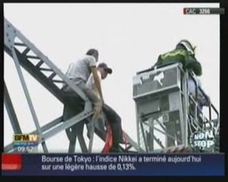 Chine : Si tu sautes pas je te pousse !!!