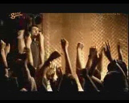 Gökhan Tepe-VUR video klip 2009 HQ