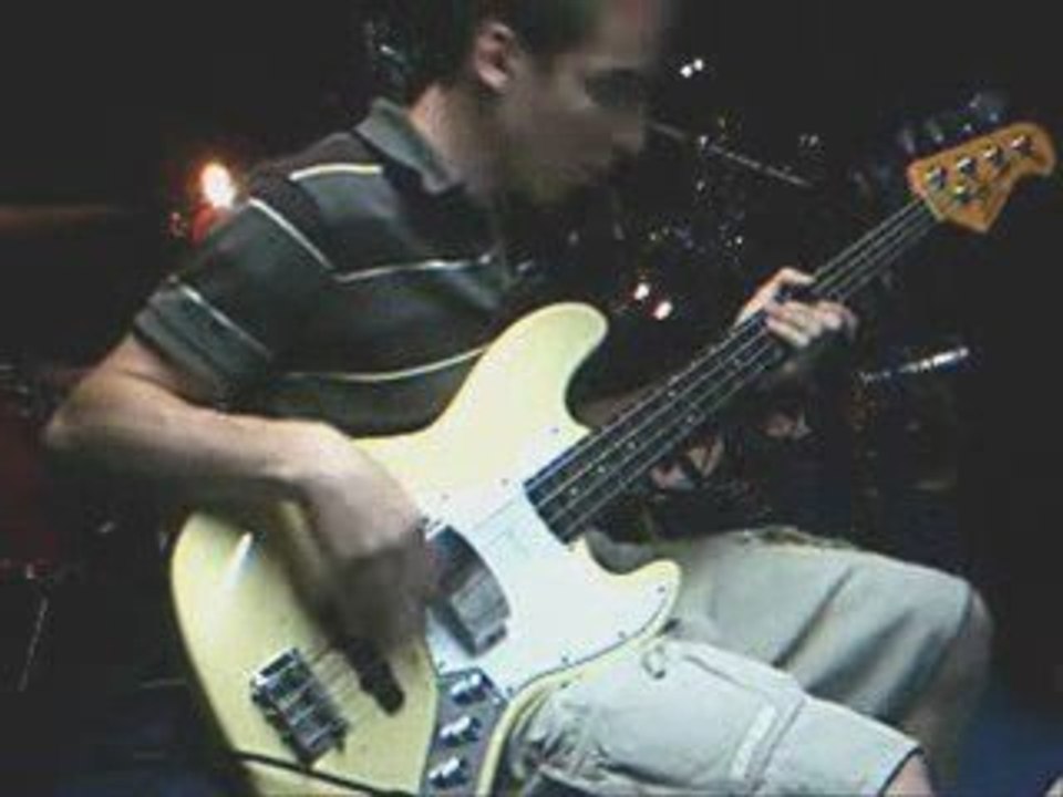 Jamiroquai - Travelling Without Moving [Bass Cover]