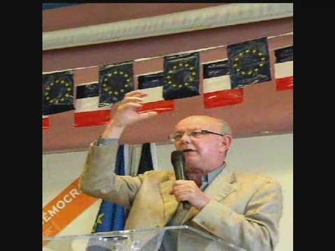 Jean François Kahn à Saint Médard en Jalles