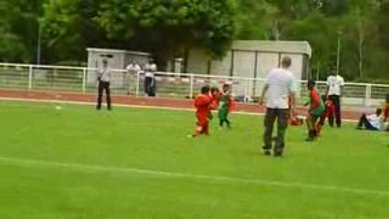 but de STEEVEN au tournoi de combs la ville