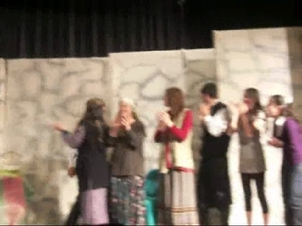 HEL tiyatrosu 2009 Töre Selamlama