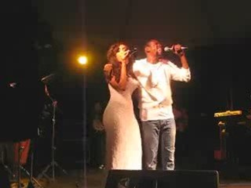 Jah Cure Feat Phyllisia - Call On Me [Live]