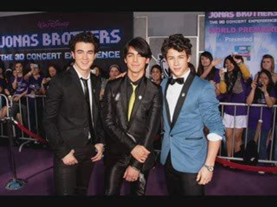 Jonas Brothers - "Poison Ivy" (NEW)