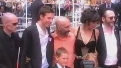 Montée des Marches - Enter the Void (2)