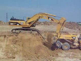 CATERPILLAR 345B LME + VOLVO A35D