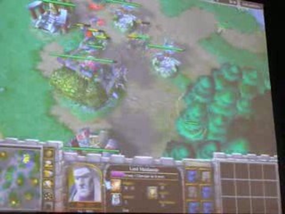 Ingame Warcraft 3 - Commentaires d'Azuka