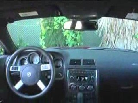 DODGE CHALLENGER SRT8