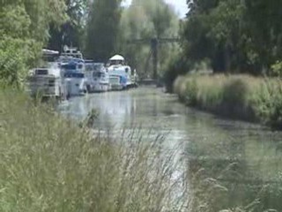 Canal de Huningue à Kembs - Alsace (68)