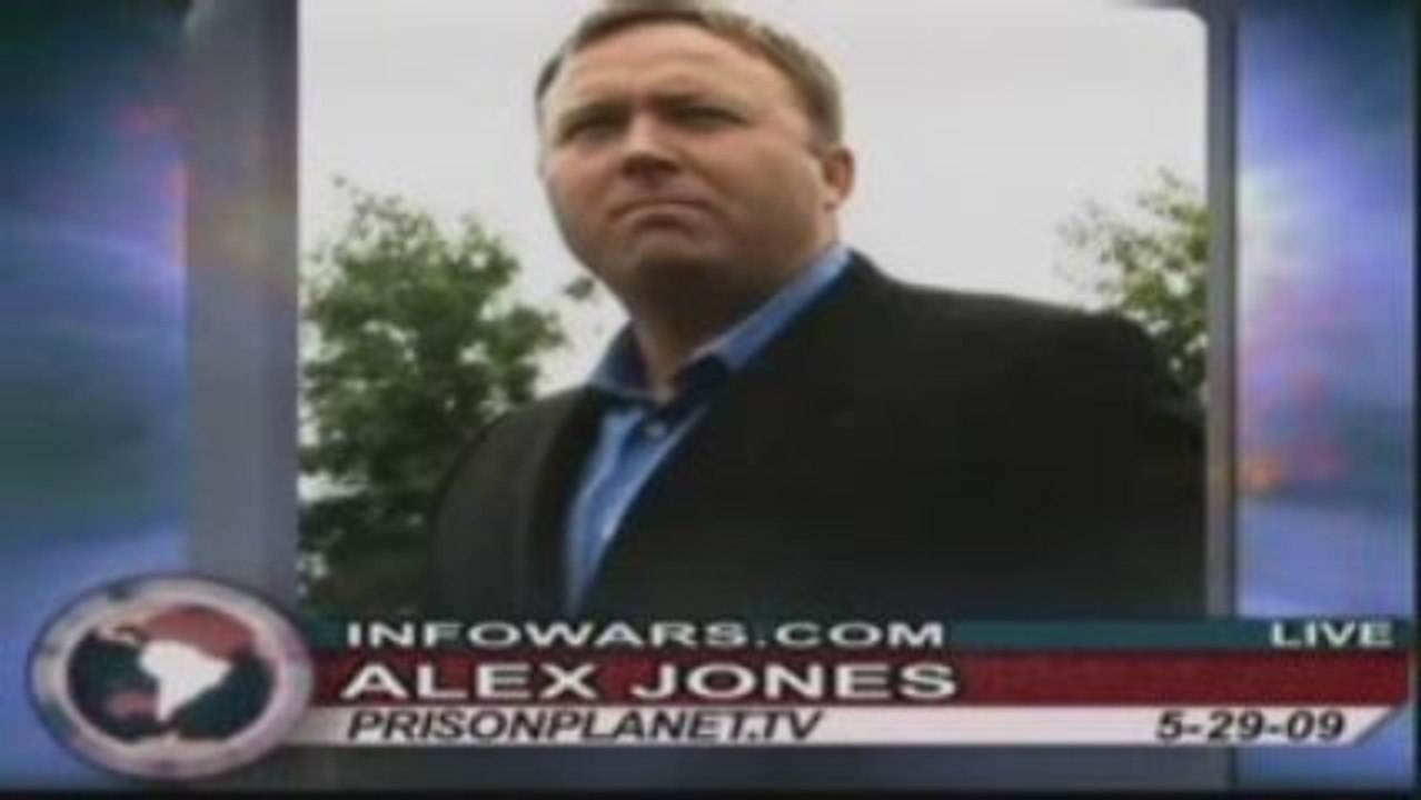 1/2:Alex Calls in to Talk About The Global Police State Syst