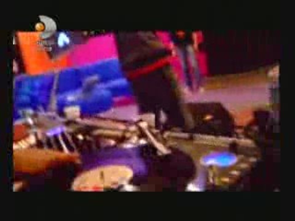 MaNga-Bir Kadin Cizeceksin  2005