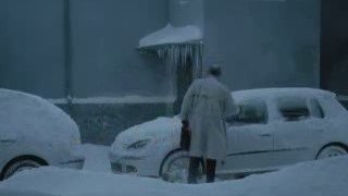 Man clears snow off car only to find out it's not his car
