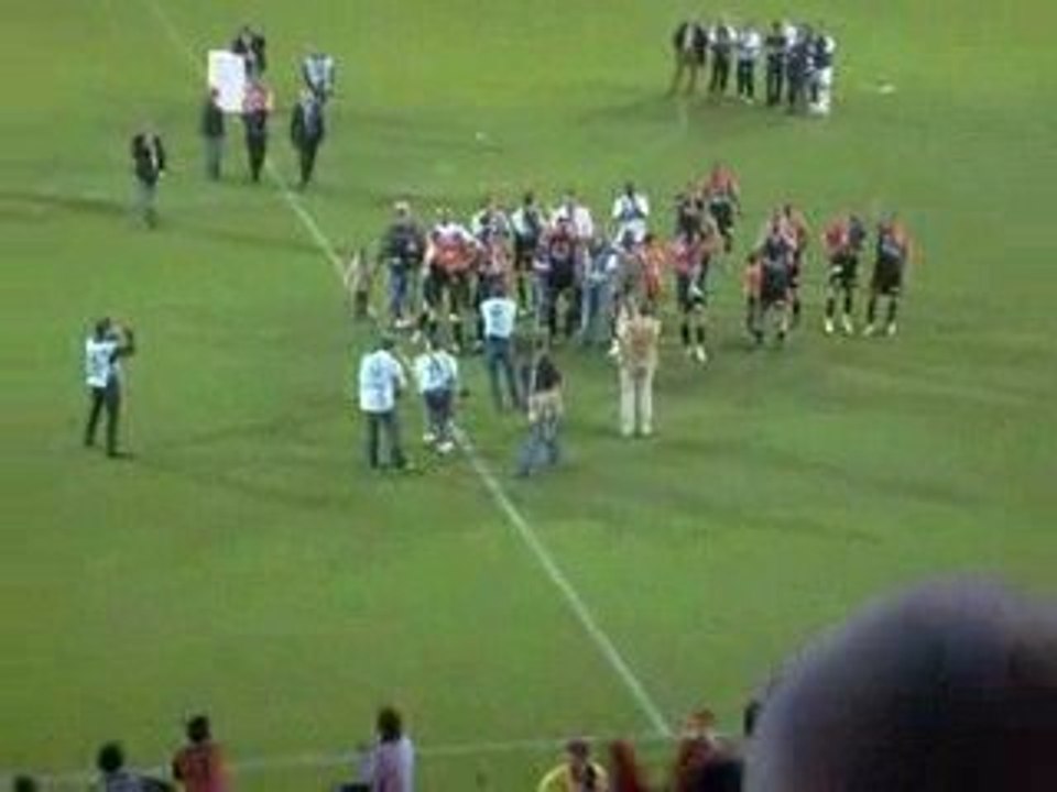 Communion supporter (Laval - Paris FC)