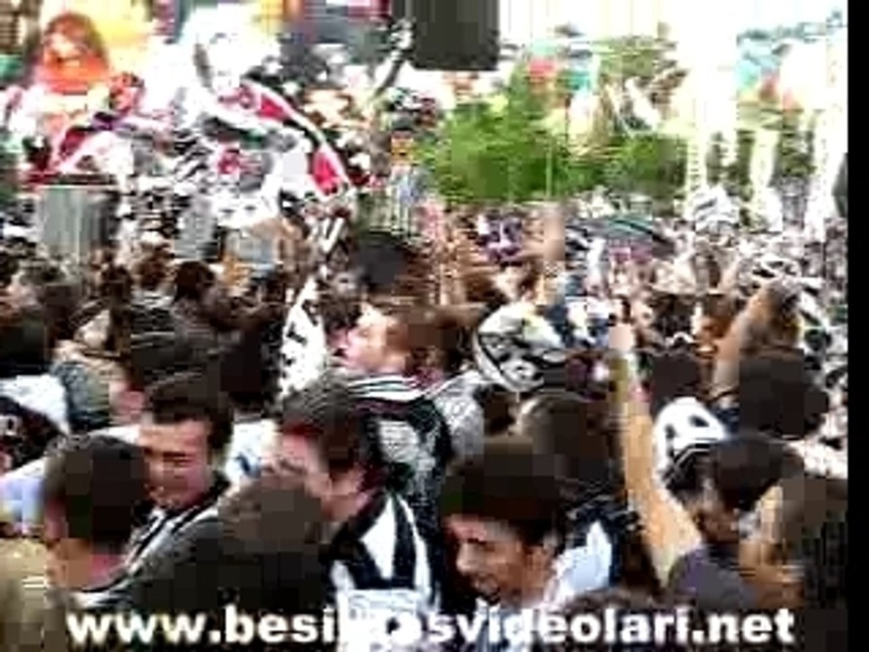Dale Cavese Şampiyon Beşiktaş www.besiktasvideolari.net
