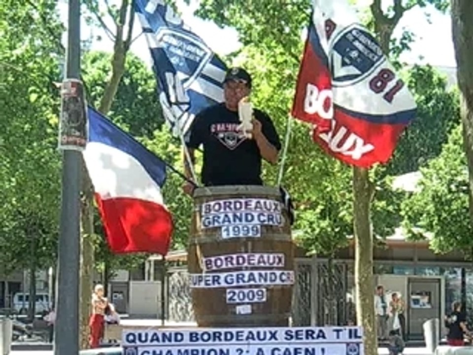 03 remise de la coupe le debut le tonneau bordelais