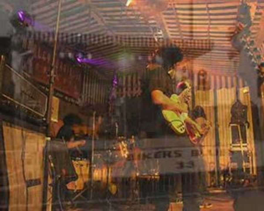 Vitriol-Wild World
