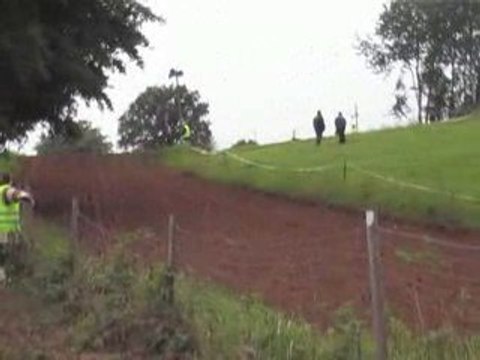 moi ki tombe n°17 en kx