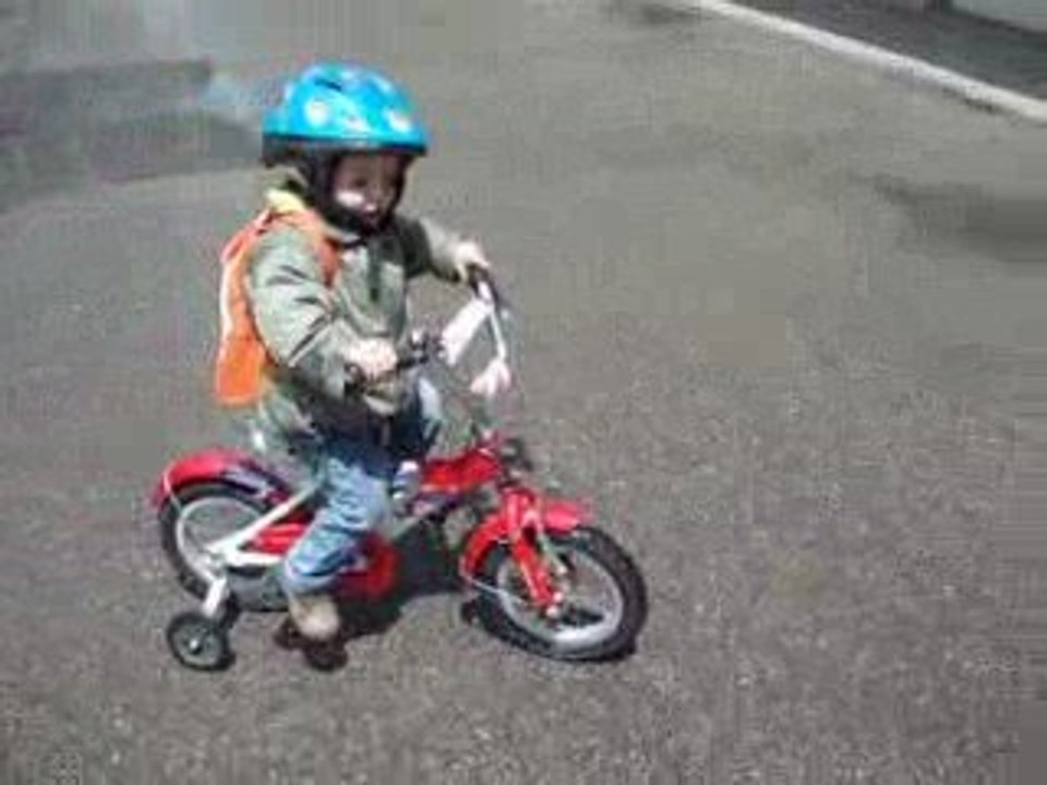 Evan en velo