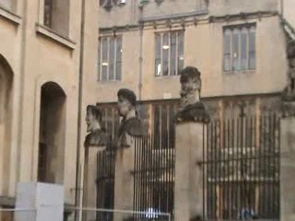 Video02