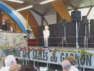 Ca s'est passé un dimanche (Maurice Chevalier)