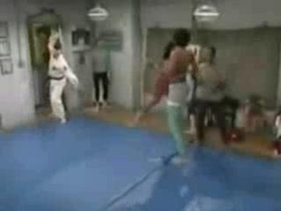 Auto-defense Jim Carrey Self-defense