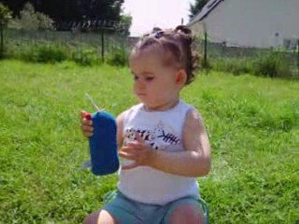 Loane dans le jardin