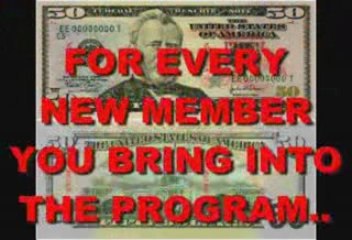 EARN WEEKLY PAYCHECKS MAILING OUR POSTCARDS FROM HOME