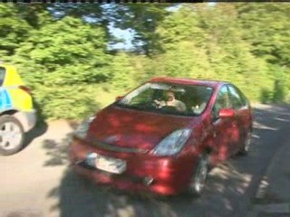 Teenage boy pulled from Chesterfield quarry