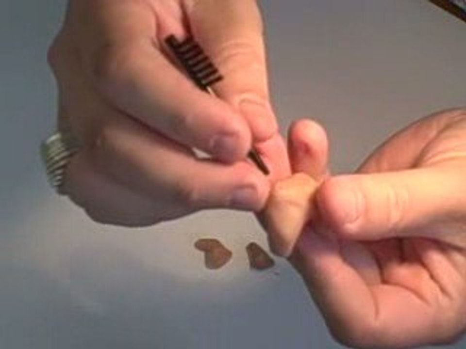 How to Clean a Hearing Aid