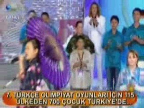 Japon öğrenciler Seda Sayanda Türkçe Olimpiyat