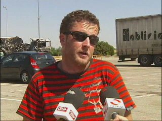 Camiones rodenses quemados por piquetes