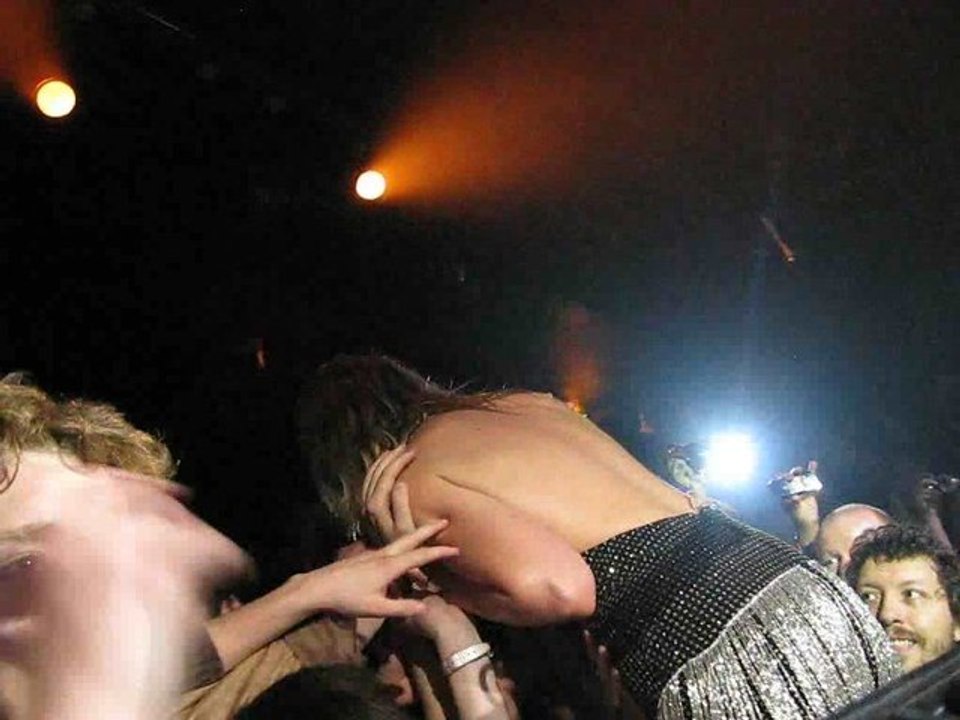 Metric @Maroquinerie | 04.05.09 - Dead Disco + Stadium Love