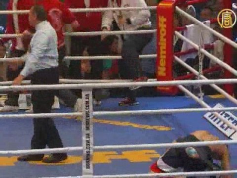 Байсангуров стал чемпионом за три минуты