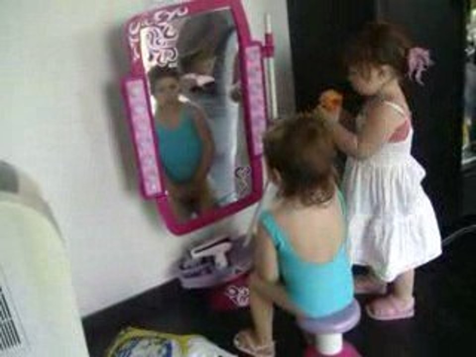 les petite coiffeuses