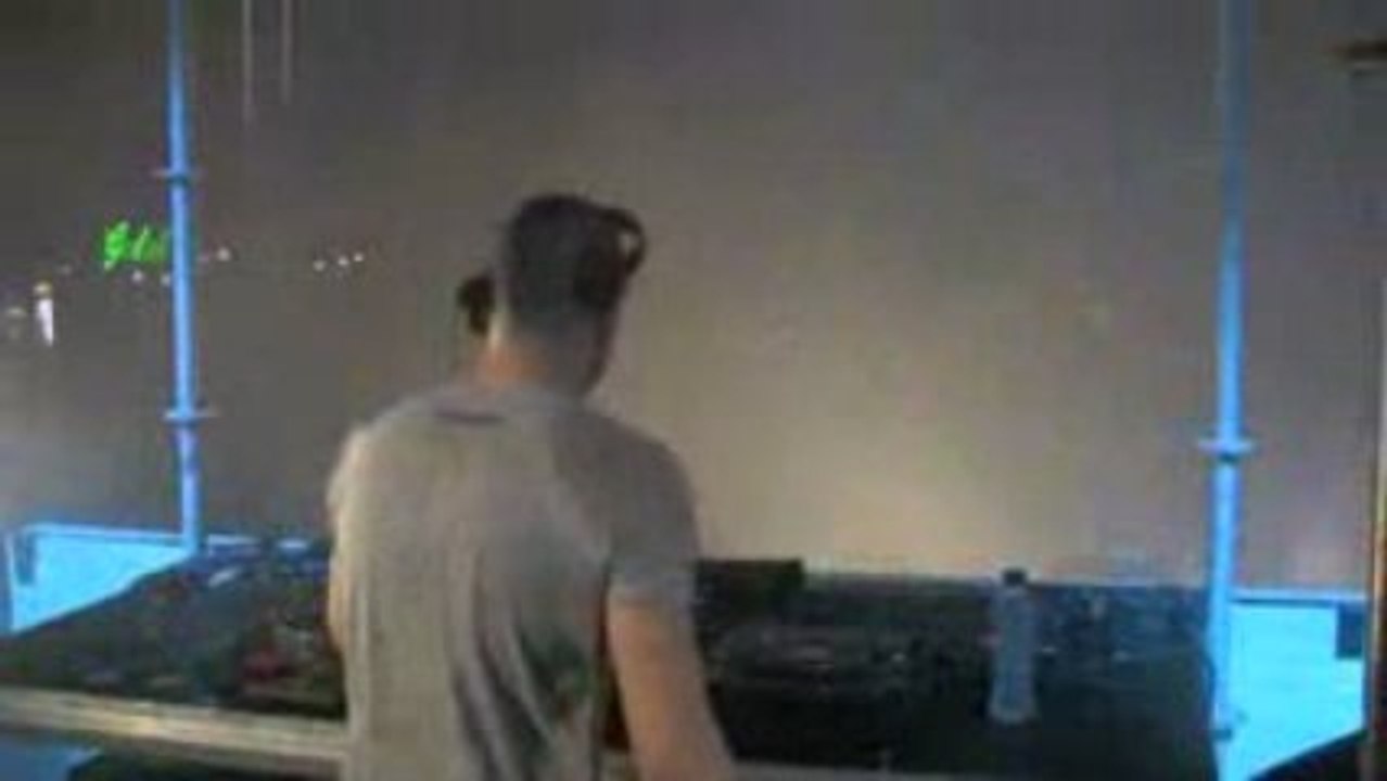 100% hardstyle the prophet live