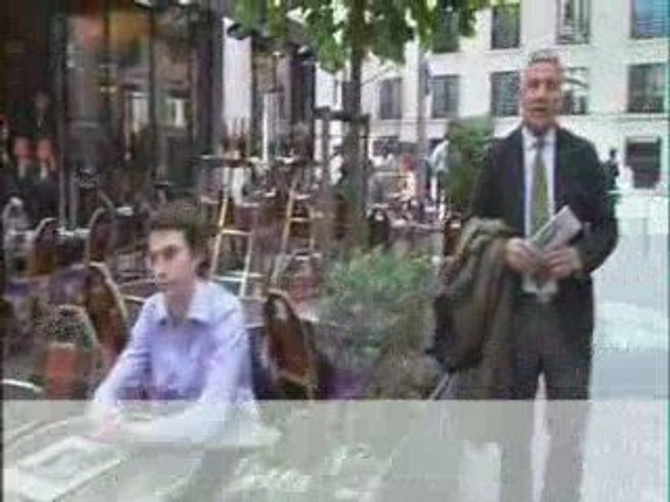 Spot UMP Xavier Bertrand