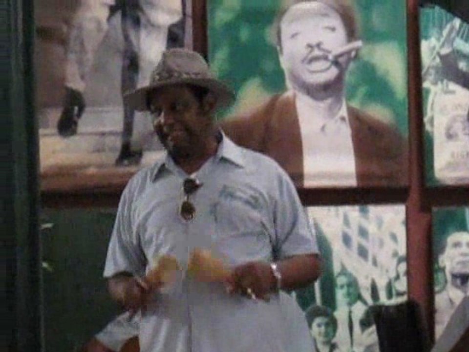 37 Cuba La Havane Musiciens restaurant 1