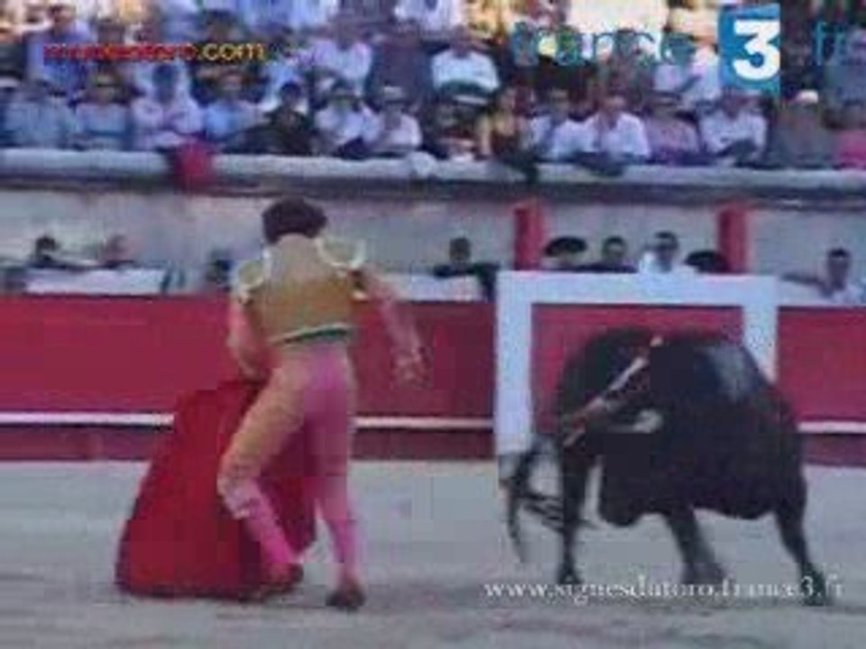 José Tomás espectacular en Nimes
