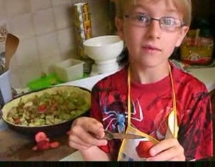 Somain -Alvin fait une tarte aux fleurs de sureau