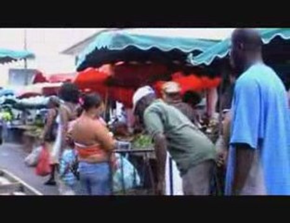 MARCHE DE CAYENNE