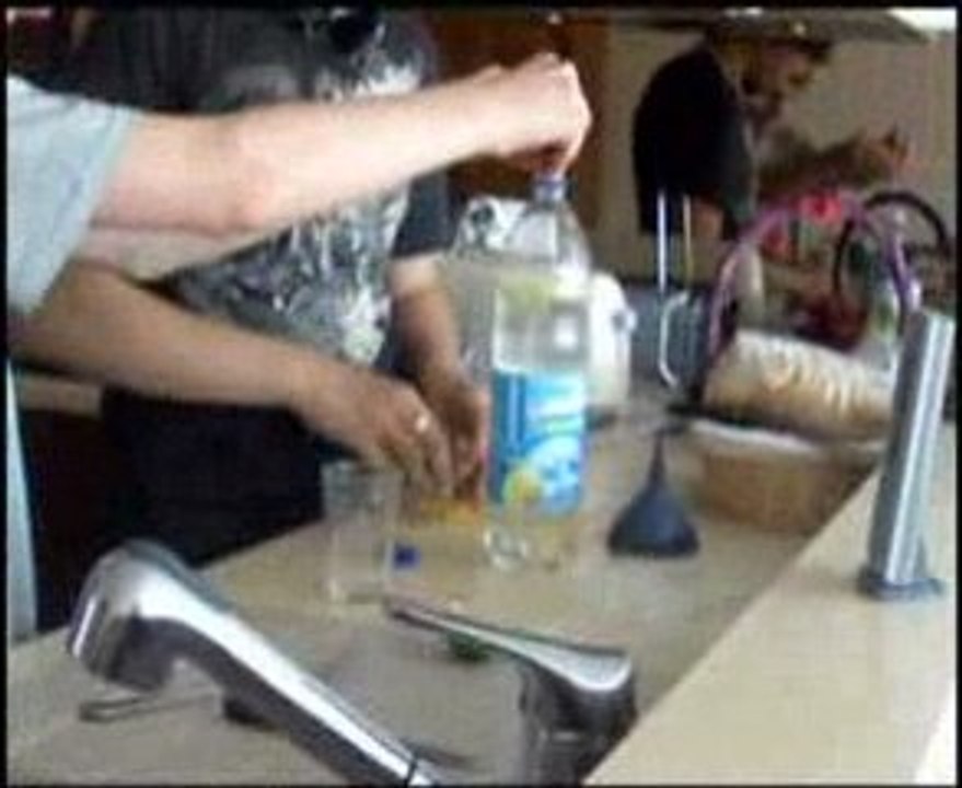 Ginger Fesse - Mange mon Pilou