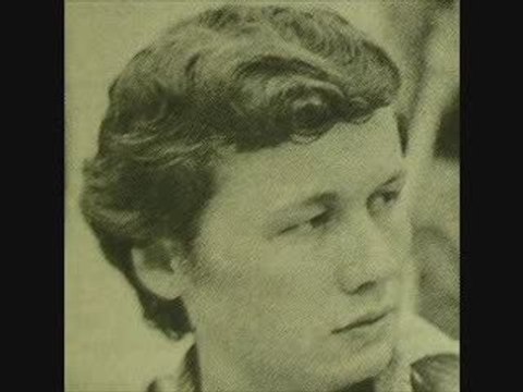 Esin Engin - Bana Ellerini Ver