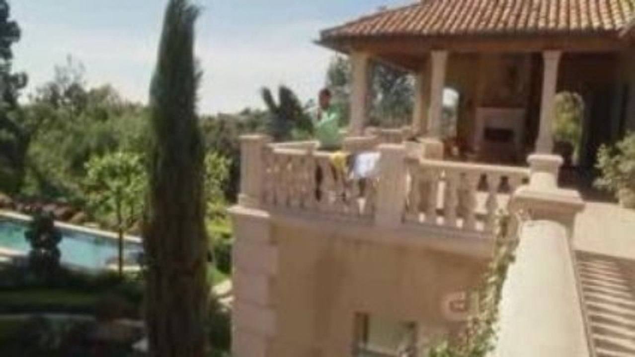 Glasvegas get bitched by 90210