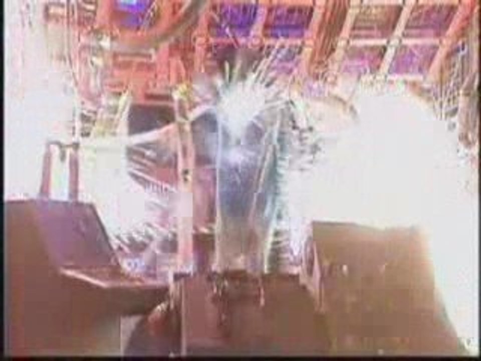 Red Dwarf Opening
