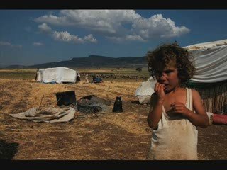 DOĞU'DA ÇOCUK OLMAK...VEYA OLAMAMAK..