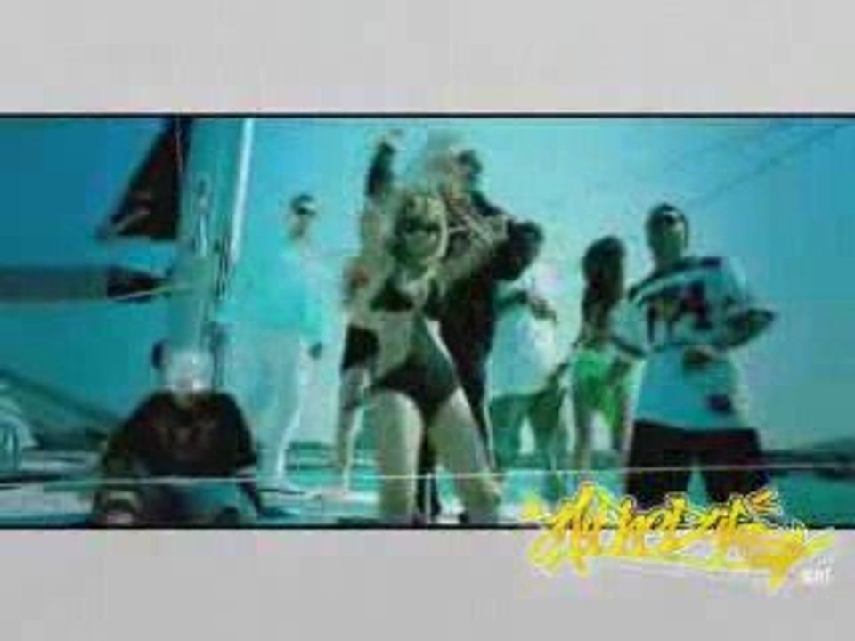 Ege Çubukçu - Yaz Geldi klibini www.rapdinlet.net sundu...